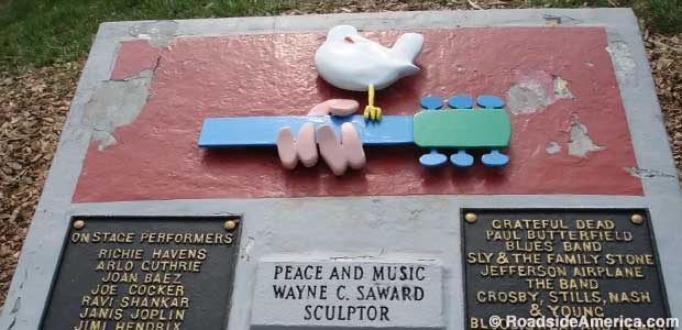 Woodstock Monument.