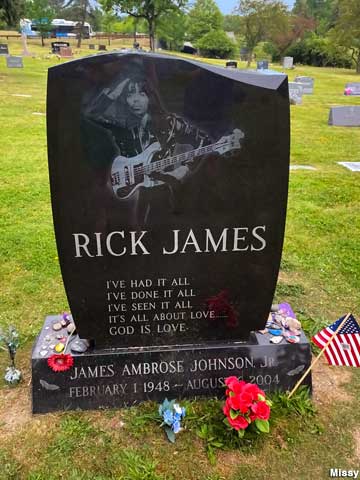 Rick James Grave.
