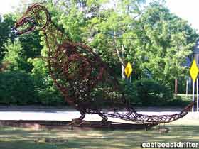 Chain link dinosaur.