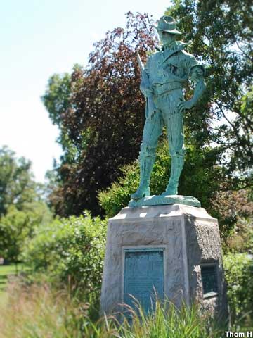 Spanish-American War statue.