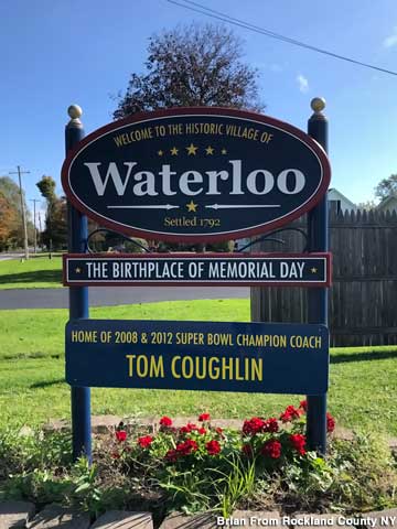 Waterloo town welcome sign.