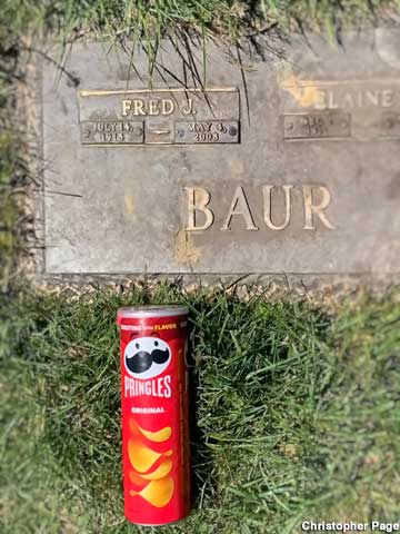 Grave of Dr Fredric John Baur.