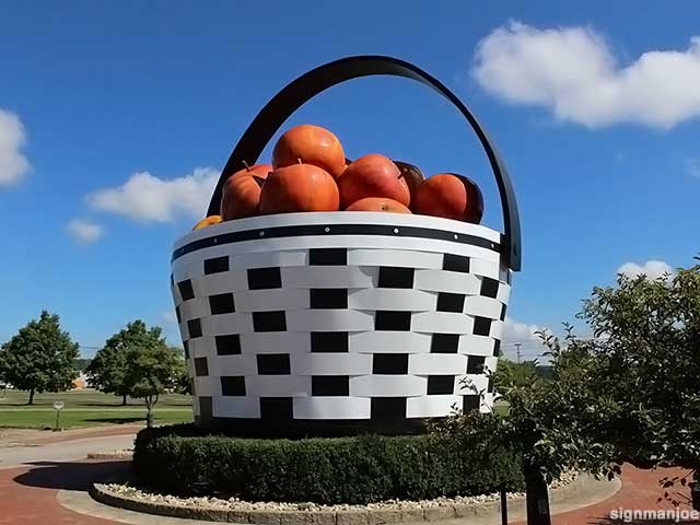 World's Largest Apple Basket.