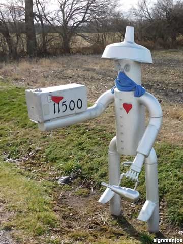 Tin Man mail box.