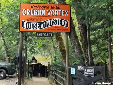 Modern entrance to the Oregon Vortex.