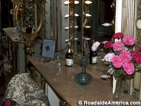 Liz Taylor's dressing room motorhome.