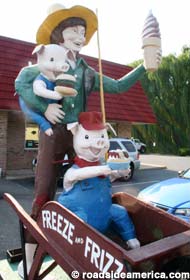 Statue of Freeze and Frizz.