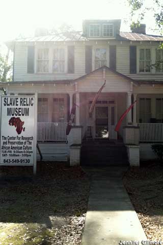 Slave Relics Museum.