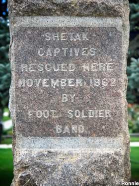 Fool soldiers monument.