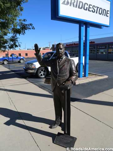 Chester A. Arthur statue at the tire store.