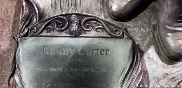 Jimmy Carter Statue.v