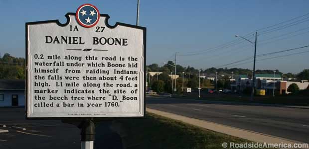 Boone Bear Tree historical marker.