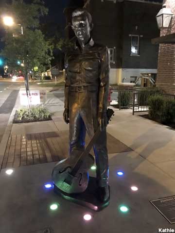 Johnny Cash statue.
