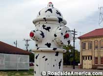 World's Largest Fire Hydrant - Former.