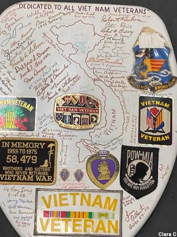 Toilet seat devoted to the Vietnam war.