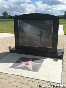 Grave and star of fame.