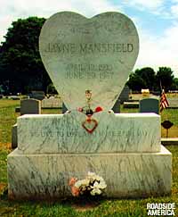 Jayne Mansfield's grave