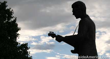 Statue of Buddy Holly